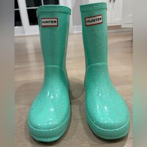 Girls HUNTER boots! Never worn! UK size 11/ US 12(boys) 13 (girls)/ EU 29.